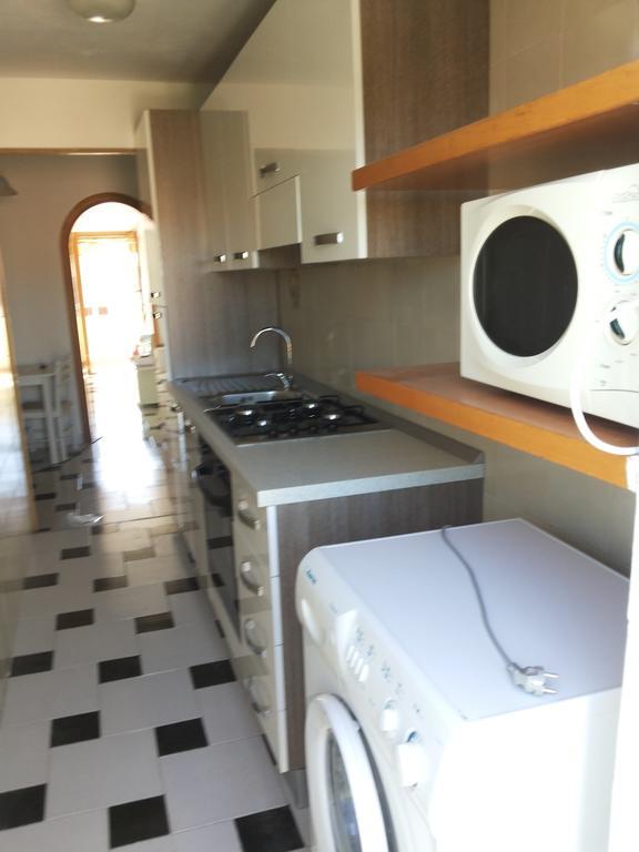 De Amicis Apartment Cagliari Szoba fotó