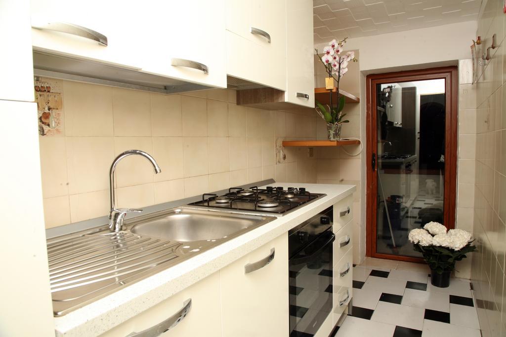 De Amicis Apartment Cagliari Szoba fotó